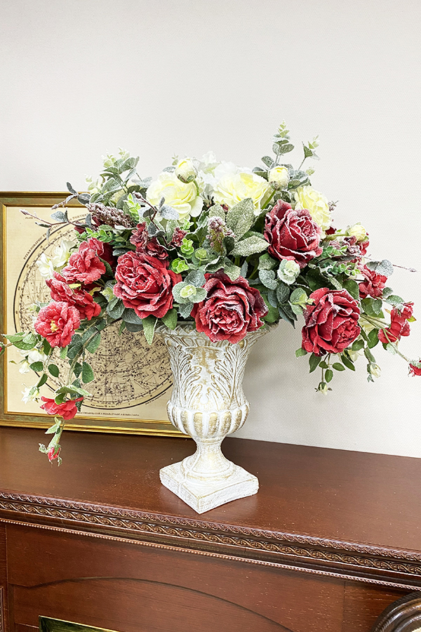 Композиция Red and white